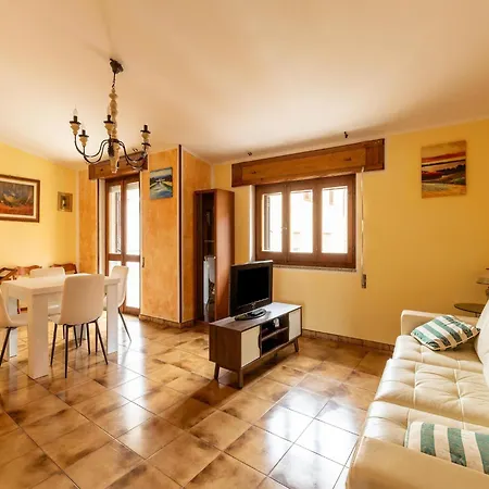 Ampia Terrazza Vista Mare E Aria Condizionata Appartamento *