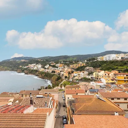 Ampia Terrazza Vista Mare E Aria Condizionata