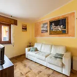 Ampia Terrazza Vista Mare E Aria Condizionata 아파트