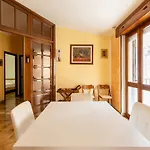 Ampia Terrazza Vista Mare E Aria Condizionata * 카스텔사르도
